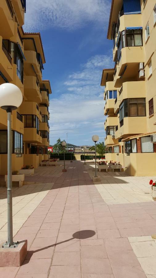Apartamento Vinuela Фуeнхирола Екстериор снимка