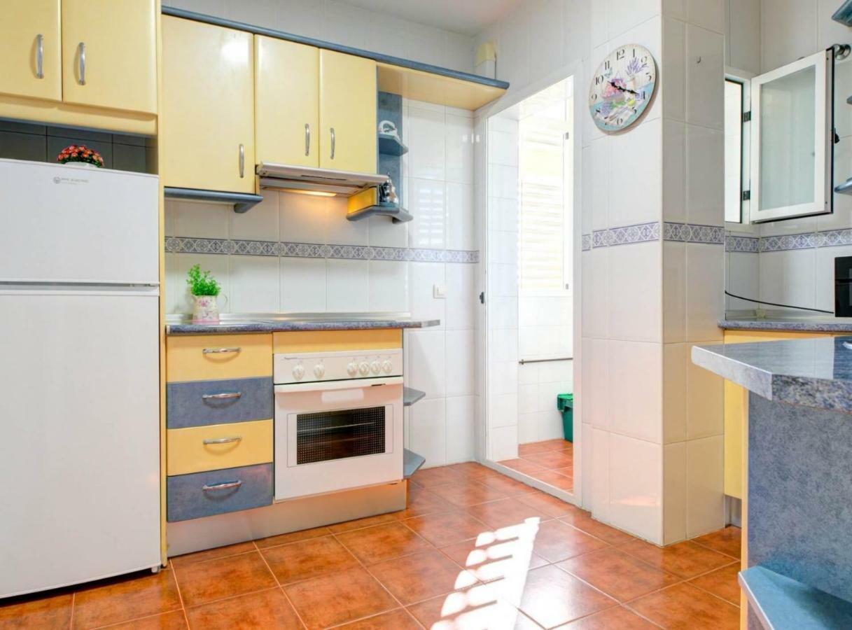 Apartamento Vinuela Фуeнхирола Екстериор снимка