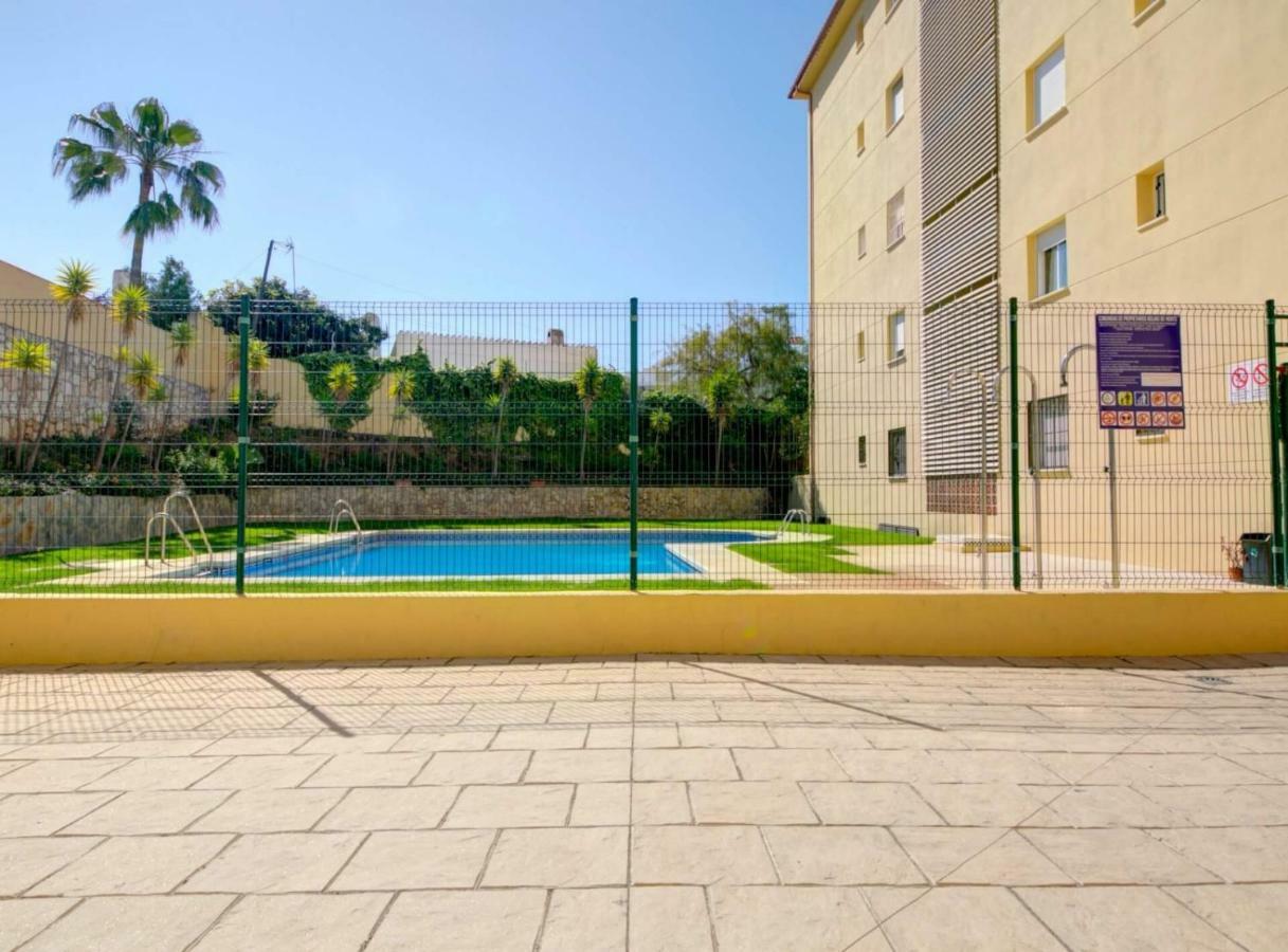 Apartamento Vinuela Фуeнхирола Екстериор снимка