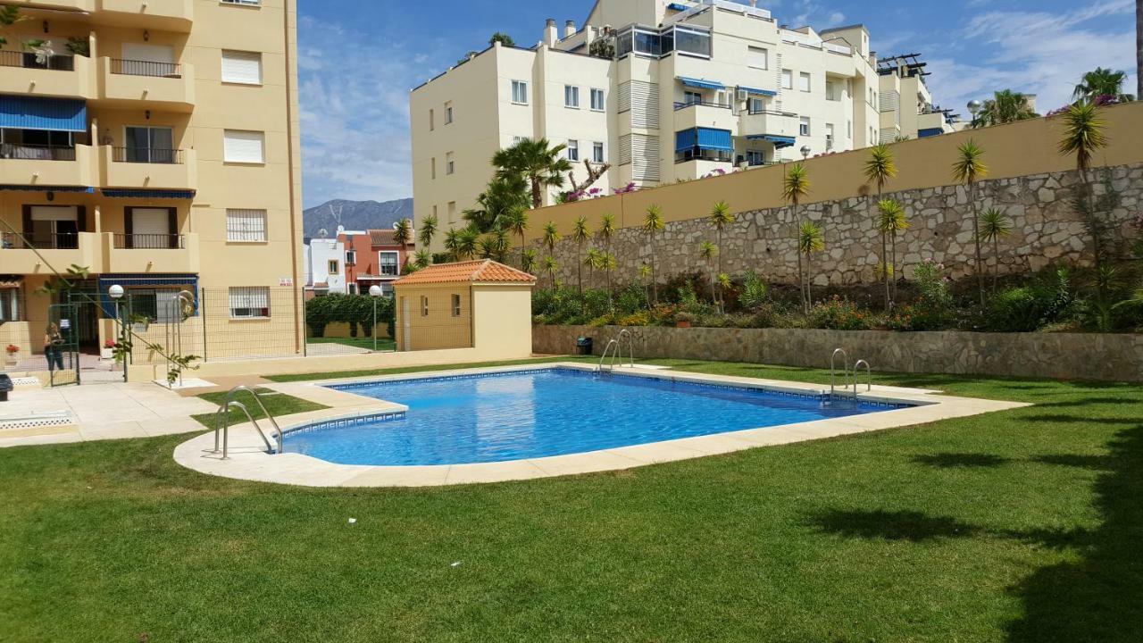 Apartamento Vinuela Фуeнхирола Екстериор снимка