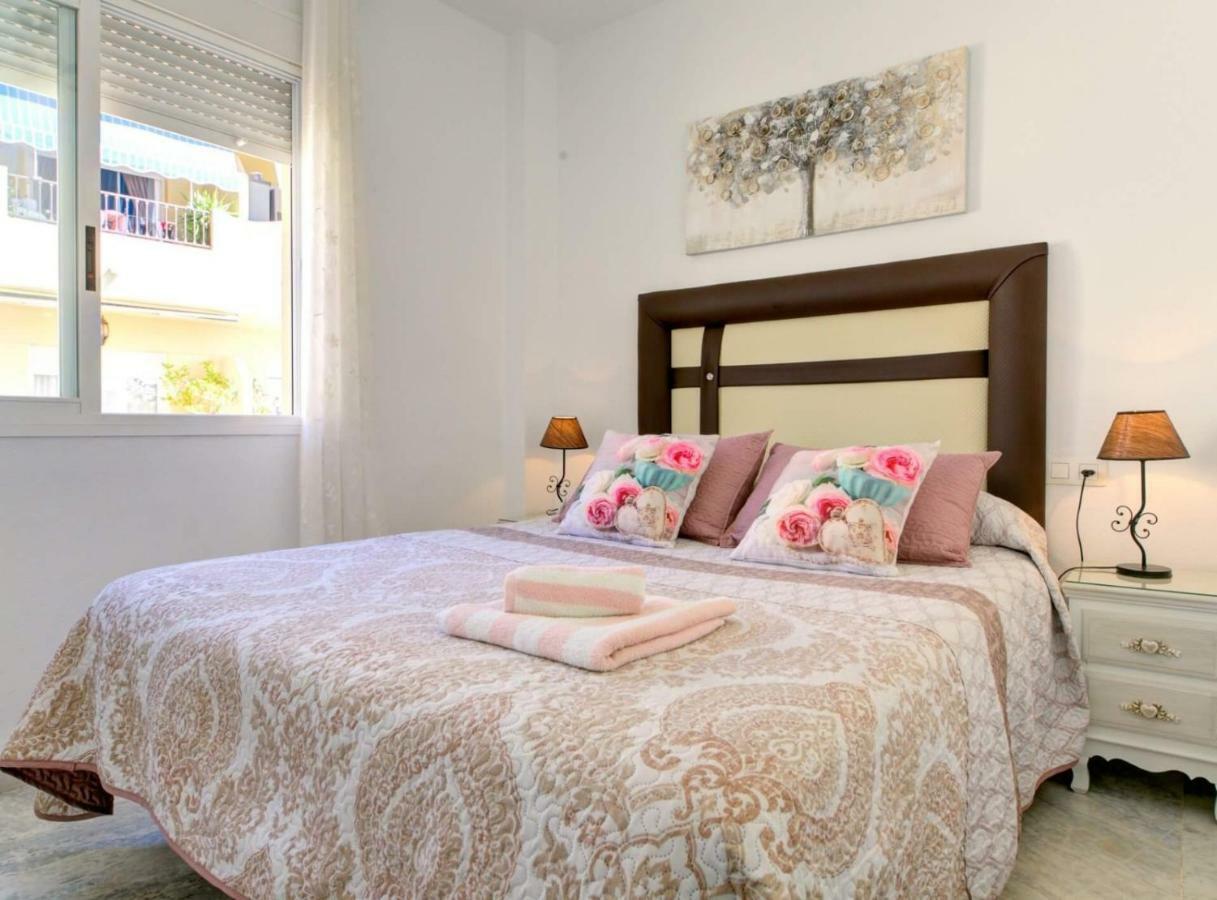 Apartamento Vinuela Фуeнхирола Екстериор снимка