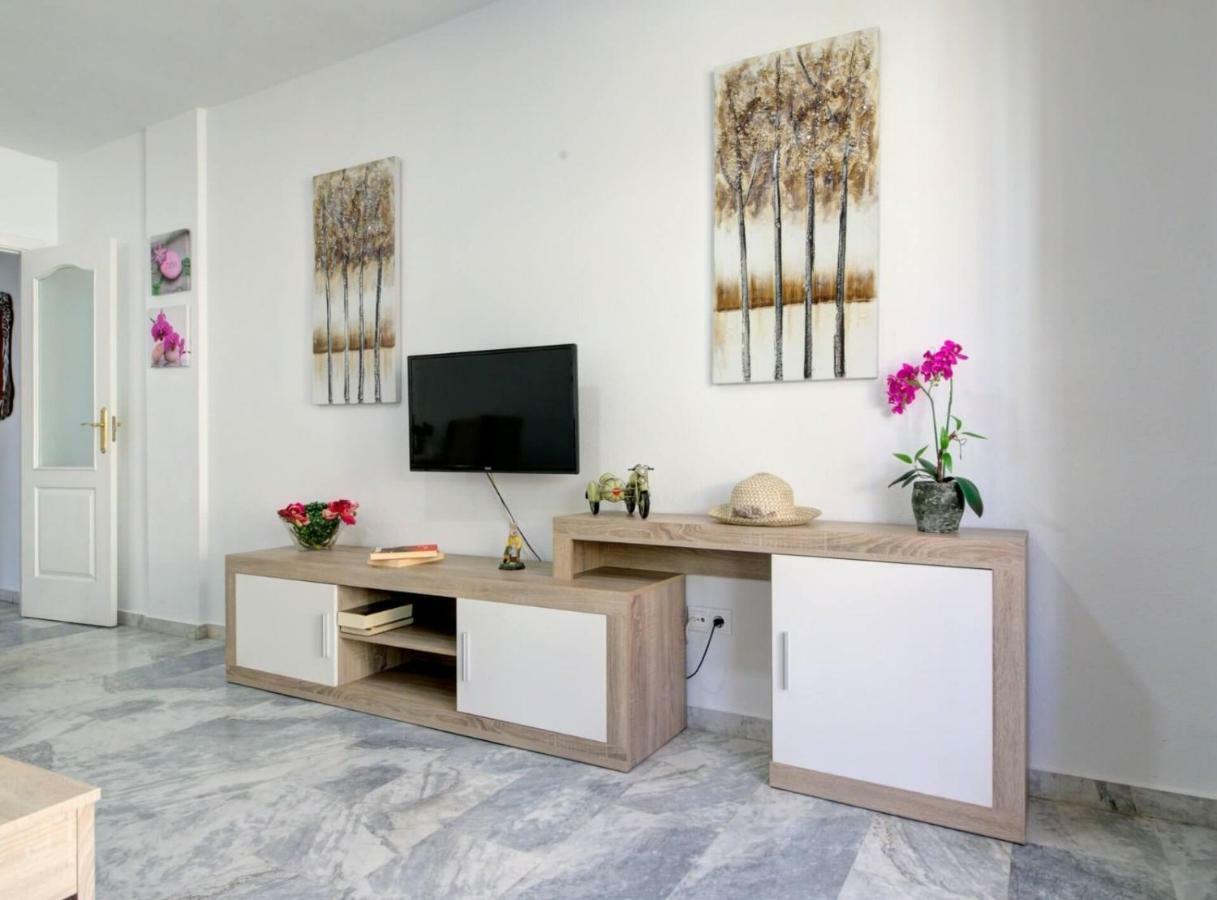 Apartamento Vinuela Фуeнхирола Екстериор снимка